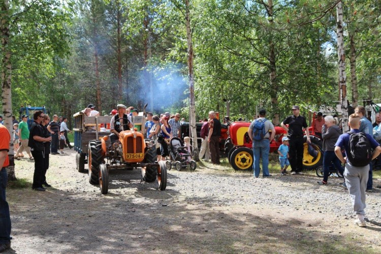 Waltakunnalliset Weteraanipäivät Oulaisissa